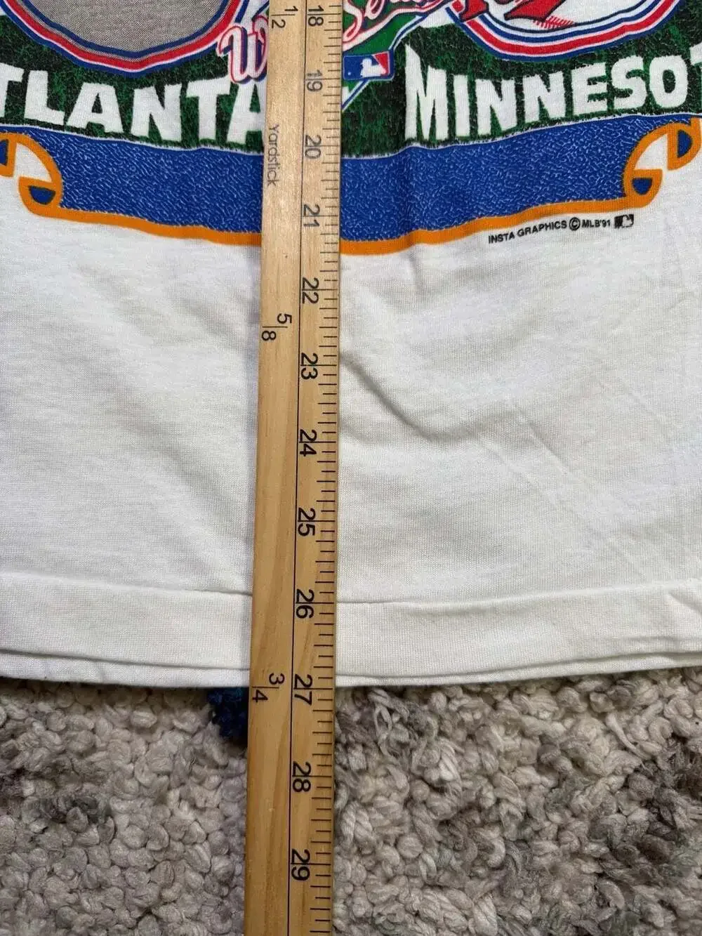 Vintage 1991 Atlanta Braves vs Minnesota Twins World Series T-Shirt